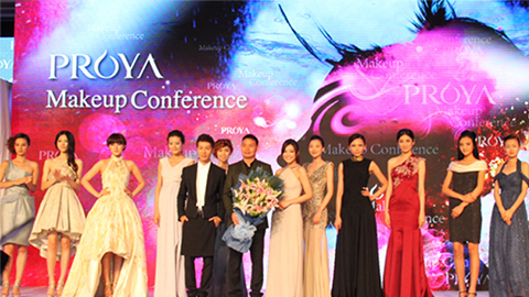 赏金大对决深海润护彩妆系列璀璨登场